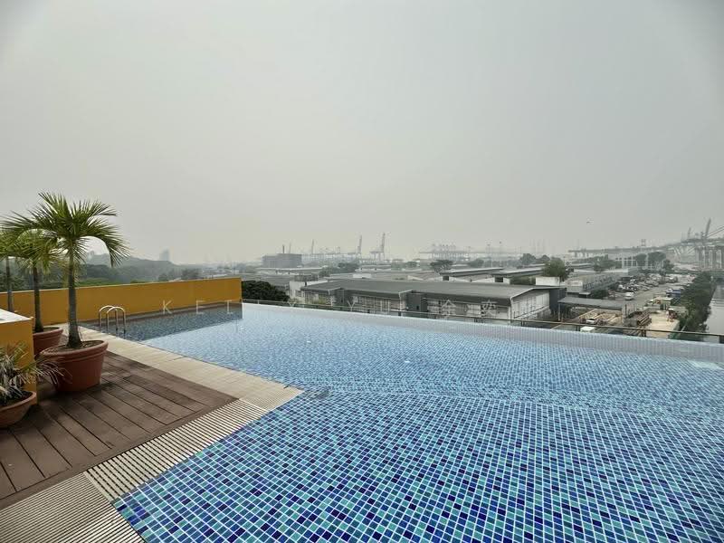 Liiv Residences, 339 Pasir Panjang Road, Buona Vista / West Coast / Clementi New Town, Studio, 398 sqft, Apartment For Sale, by Kelly Yu 余奕葹, 500286581 - Pool - PropertyGuru.com.sg