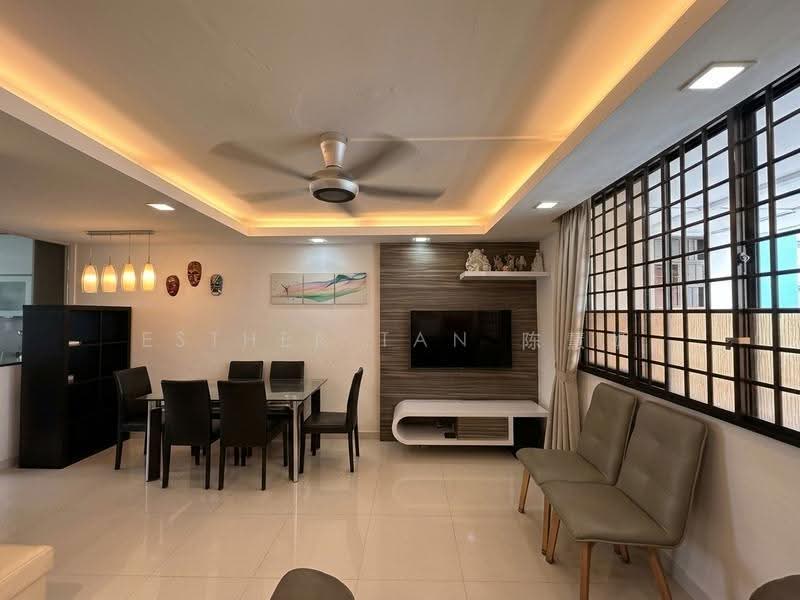 240 Serangoon Avenue 2, 240 Serangoon Avenue 2, Hougang / Punggol / Sengkang, 3 Bedrooms, 904 sqft, HDB Flat For Sale, by Esther Tan 陈慧媚, 500286583 - Dining Room - PropertyGuru.com.sg