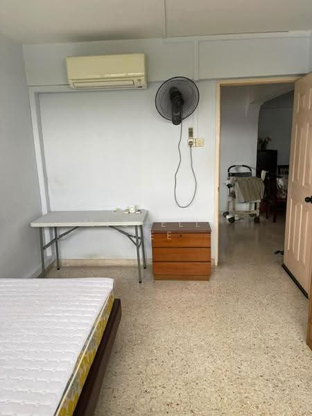 725 Ang Mo Kio Avenue 6, 725 Ang Mo Kio Avenue 6, Ang Mo Kio / Bishan / Thomson, Room Rental, 200 sqft, HDB Flat For Rent, by Michelle Lee, 500286591 - Bedroom - PropertyGuru.com.sg