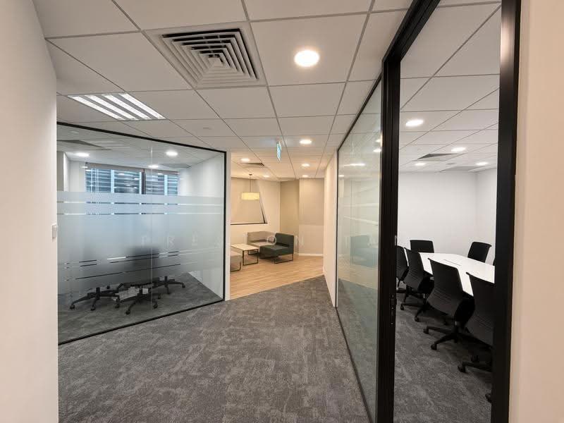 Republic Plaza, 9 Raffles Place, Boat Quay / Raffles Place / Marina, 2,164 sqft, Office For Rent, by Preston Tan, 500286593 - Corridor - CommercialGuru.com.sg
