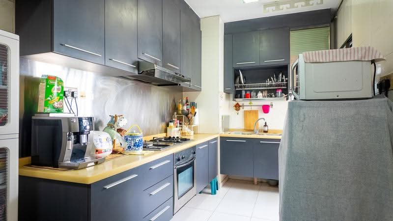 655B Jurong West Street 61, 655B Jurong West Street 61, Boon Lay / Jurong / Tuas, 3 Bedrooms, 915 sqft, HDB Flat For Sale, by Cindy Low, 500286595 - Kitchen - PropertyGuru.com.sg