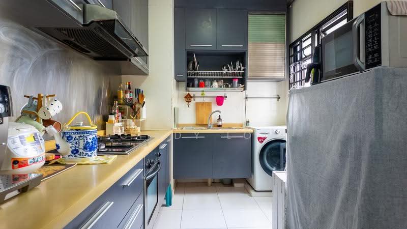 655B Jurong West Street 61, 655B Jurong West Street 61, Boon Lay / Jurong / Tuas, 3 Bedrooms, 915 sqft, HDB Flat For Sale, by Cindy Low, 500286595 - Kitchen - PropertyGuru.com.sg