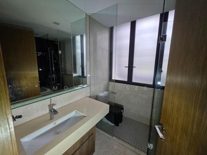 Alana, Sunrise Terrace, Seletar / Yio Chu Kang, 4 Bedrooms, 3,498 sqft, Terraced House For Sale, by Mok Sze Sze, 500286596 - Bathroom - PropertyGuru.com.sg