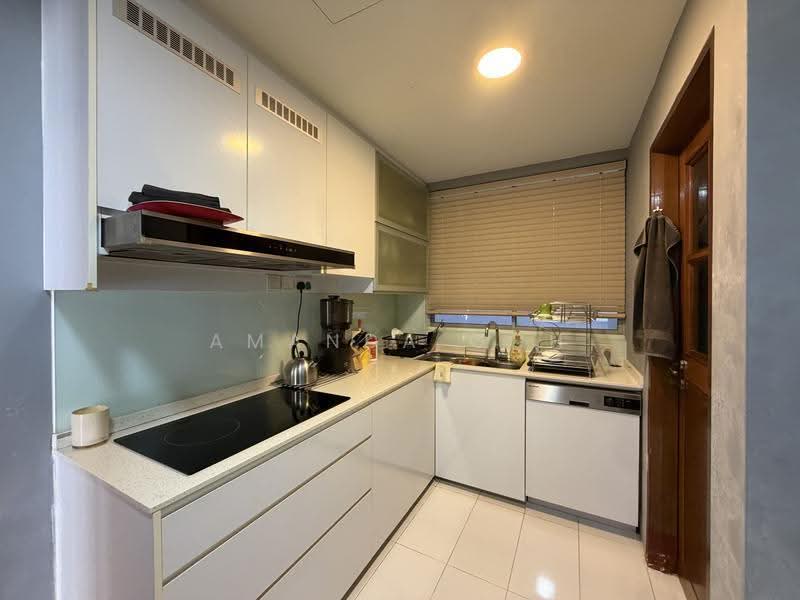 The Bayshore, 22 Bayshore Road, Bedok / Upper East Coast, 3 Bedrooms, 1,227 sqft, Condominium For Sale, by Amanda Goh, 500286617 - Kitchen - PropertyGuru.com.sg