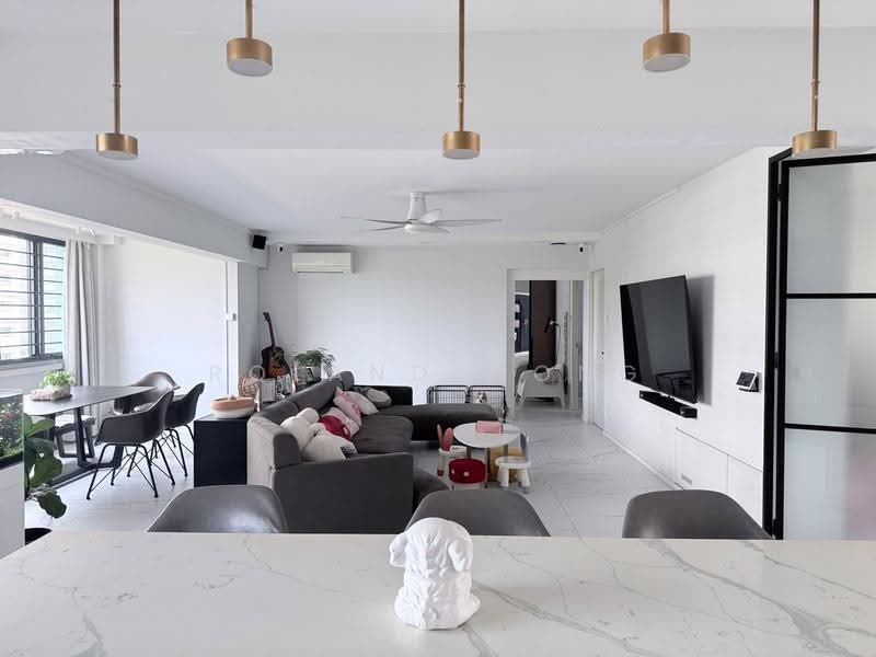 432 Bukit Panjang Ring Road, 432 Bukit Panjang Ring Road, Dairy Farm / Bukit Panjang / Choa Chu Kang, 4 Bedrooms, 1,377 sqft, HDB Flat For Sale, by Roland Wong, 500286624 - Living Room - PropertyGuru.com.sg