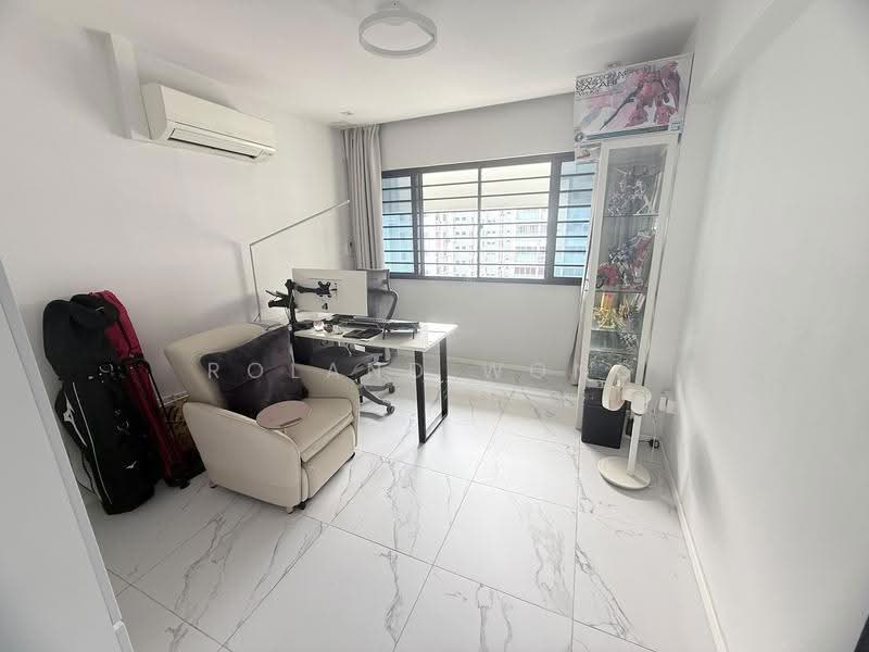 432 Bukit Panjang Ring Road, 432 Bukit Panjang Ring Road, Dairy Farm / Bukit Panjang / Choa Chu Kang, 4 Bedrooms, 1,377 sqft, HDB Flat For Sale, by Roland Wong, 500286624 - Study - PropertyGuru.com.sg
