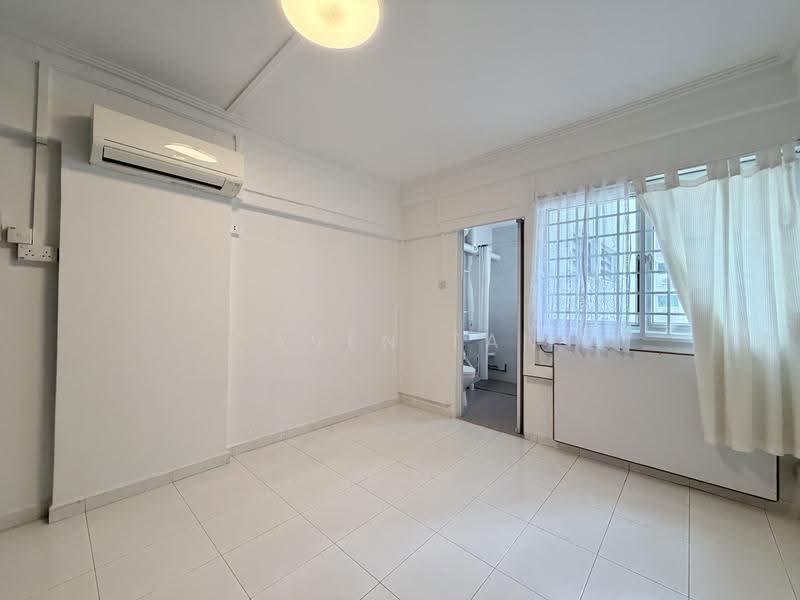 144 Tampines Street 12, 144 Tampines Street 12, Pasir Ris / Tampines, 2 Bedrooms, 796 sqft, HDB Flat For Sale, by Baven Tan, 500286626 - Interior - PropertyGuru.com.sg