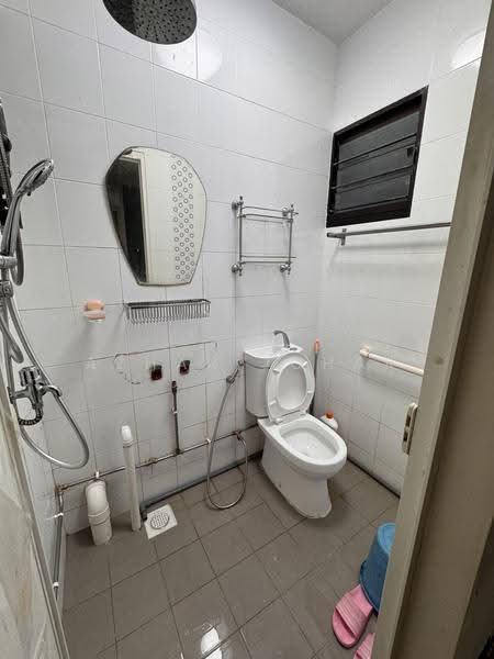 375 Clementi Avenue 4, 375 Clementi Avenue 4, Buona Vista / West Coast / Clementi New Town, 2 Bedrooms, 732 sqft, HDB Flat For Rent, by Azhar Johar, 500286637 - PropertyGuru.com.sg