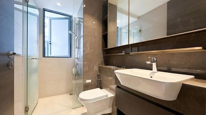 The Florence Residences, 99 Hougang Avenue 2, Hougang / Punggol / Sengkang, 3 Bedrooms, 1,001 sqft, Condominium For Rent, by Mun Ng, 500286648 - Common Bathroom - PropertyGuru.com.sg