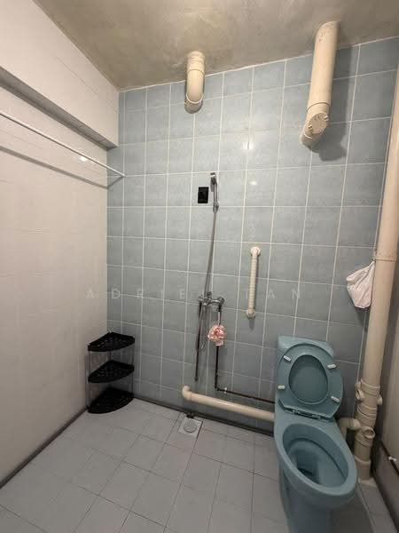 59 Chai Chee Road, 59 Chai Chee Road, Bedok / Upper East Coast, Room Rental, 200 sqft, HDB Flat For Rent, by Adriel Tan, 500286652 - Bathroom - PropertyGuru.com.sg