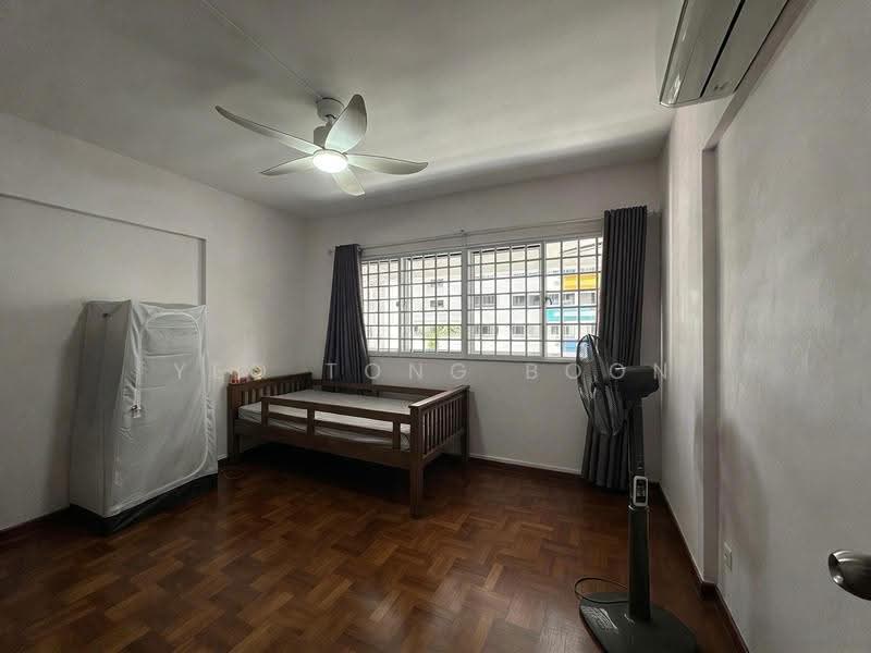 323 Jurong East Street 31, 323 Jurong East Street 31, Boon Lay / Jurong / Tuas, 3 Bedrooms, 1,604 sqft, HDB Flat For Sale, by Yeo Tong Boon, 500286657 - Bedroom - PropertyGuru.com.sg