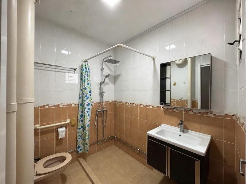 323 Jurong East Street 31, 323 Jurong East Street 31, Boon Lay / Jurong / Tuas, 3 Bedrooms, 1,604 sqft, HDB Flat For Sale, by Yeo Tong Boon, 500286657 - PropertyGuru.com.sg