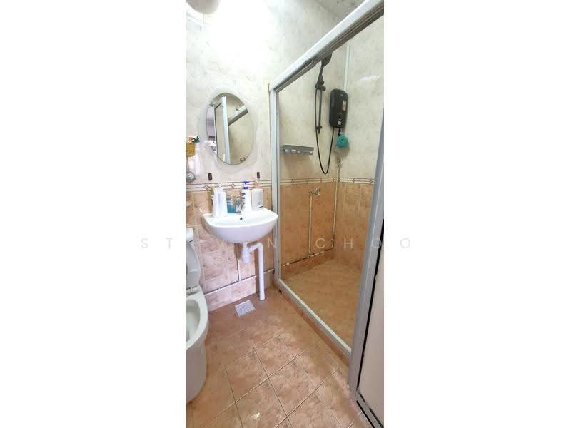 603 Choa Chu Kang Street 62, 603 Choa Chu Kang Street 62, Dairy Farm / Bukit Panjang / Choa Chu Kang, Room Rental, 130 sqft, HDB Flat For Rent, by Steven Choo, 500286663 - Bathroom - PropertyGuru.com.sg