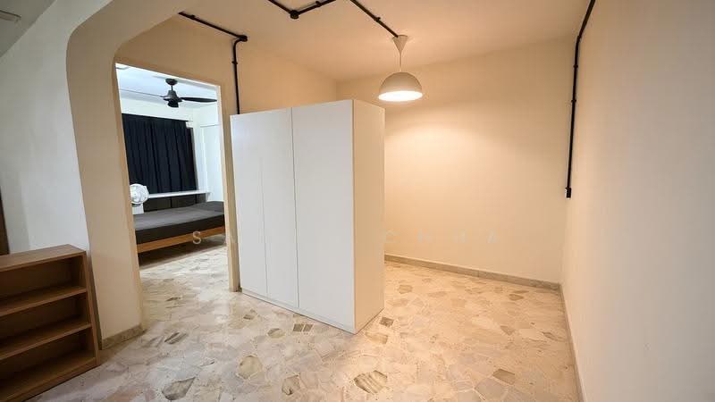 107 Yishun Ring Road, 107 Yishun Ring Road, Sembawang / Yishun, 2 Bedrooms, 872 sqft, HDB Flat For Sale, by Sarah Chua, 500286675 - Bedroom - PropertyGuru.com.sg