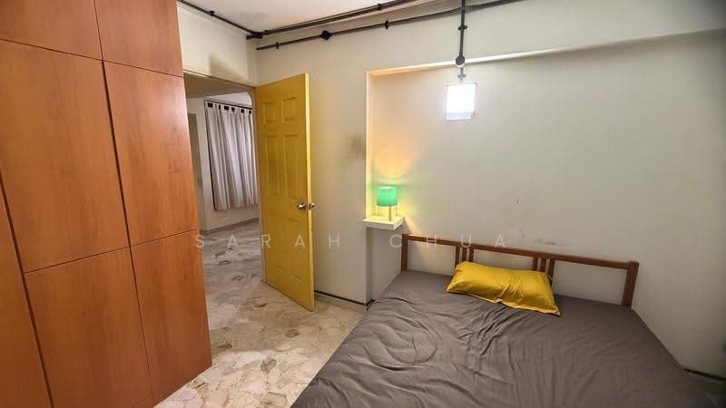 107 Yishun Ring Road, 107 Yishun Ring Road, Sembawang / Yishun, 2 Bedrooms, 872 sqft, HDB Flat For Sale, by Sarah Chua, 500286675 - Bedroom - PropertyGuru.com.sg