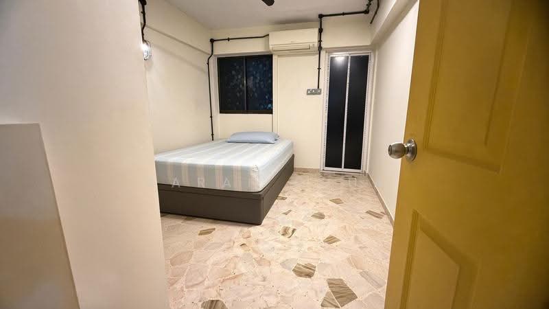 107 Yishun Ring Road, 107 Yishun Ring Road, Sembawang / Yishun, 2 Bedrooms, 872 sqft, HDB Flat For Sale, by Sarah Chua, 500286675 - Bedroom - PropertyGuru.com.sg