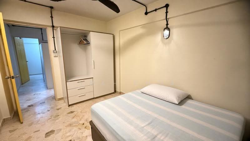 107 Yishun Ring Road, 107 Yishun Ring Road, Sembawang / Yishun, 2 Bedrooms, 872 sqft, HDB Flat For Sale, by Sarah Chua, 500286675 - Bedroom - PropertyGuru.com.sg