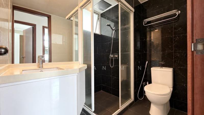 Compass Heights, 9 Sengkang Square, Hougang / Punggol / Sengkang, 4 Bedrooms, 1,550 sqft, Condominium For Sale, by Ng Han Min, 500286690 - Bathroom - PropertyGuru.com.sg