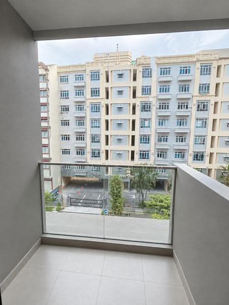 Treasures @ G6, 35 Lorong 6 Geylang, Eunos / Geylang / Paya Lebar, 1 Bedroom, 420 sqft, Apartment For Sale, by Sam Shum, 500286699 - Balcony - PropertyGuru.com.sg