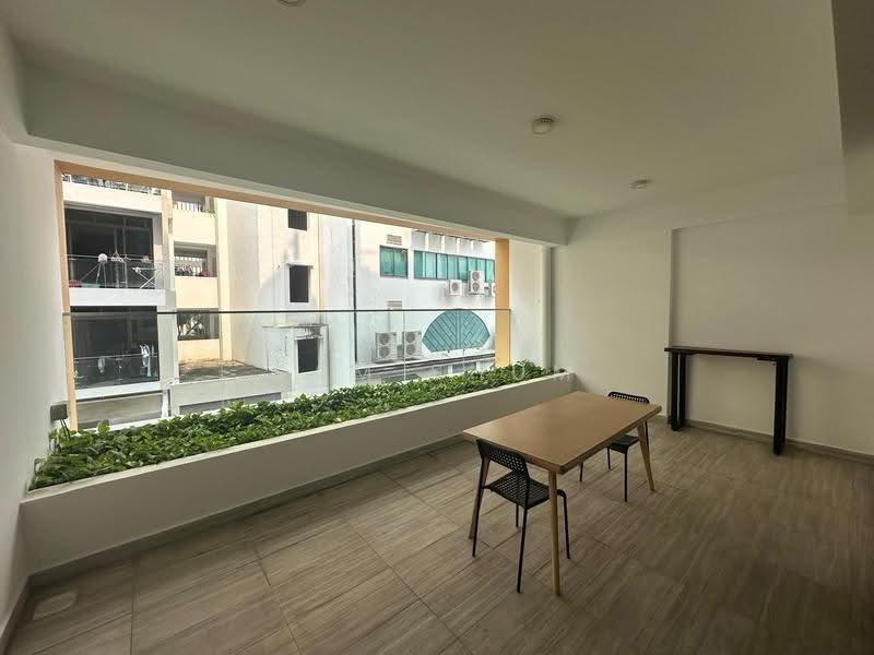 Treasures @ G6, 35 Lorong 6 Geylang, Eunos / Geylang / Paya Lebar, 1 Bedroom, 420 sqft, Apartment For Sale, by Sam Shum, 500286699 - Balcony - PropertyGuru.com.sg