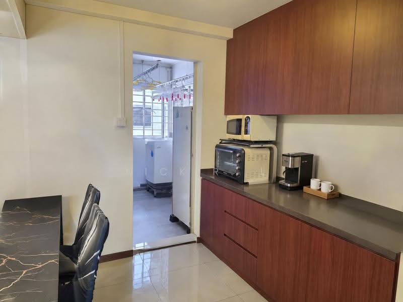 942 Hougang Street 92, 942 Hougang Street 92, Hougang / Punggol / Sengkang, 4 Bedrooms, 1,292 sqft, HDB Flat For Sale, by Nick R. L, 500286717 - Kitchen - PropertyGuru.com.sg