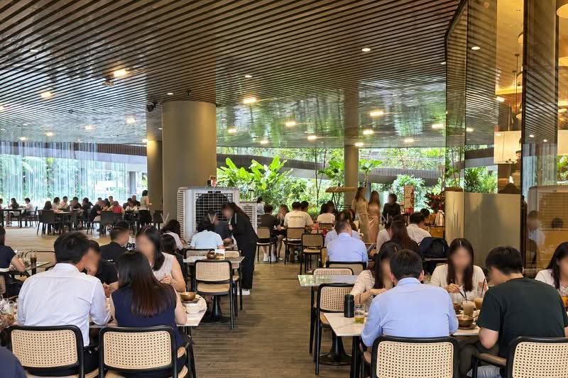 Fitted Restaurant Wide Road Frontage | CBD, Central Boulevard/ Shenton Way/ Marina Way/ Raffles Quay, Boat Quay / Raffles Place / Marina, 2,575 sqft, Food & Beverage For Rent, by Vivien Tan, 500286725 - CommercialGuru.com.sg