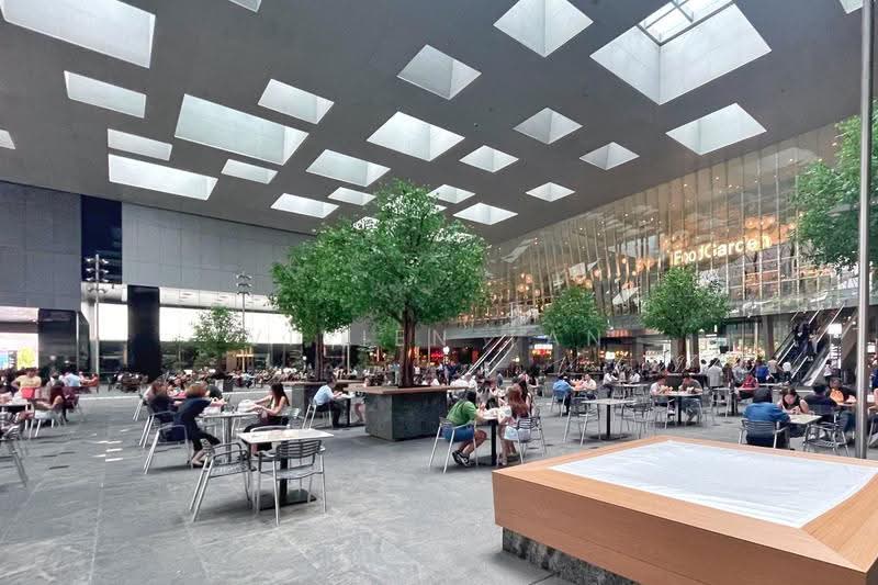 Fitted Restaurant Wide Road Frontage | CBD, Central Boulevard/ Shenton Way/ Marina Way/ Raffles Quay, Boat Quay / Raffles Place / Marina, 2,575 sqft, Food & Beverage For Rent, by Vivien Tan, 500286725 - Exterior - CommercialGuru.com.sg