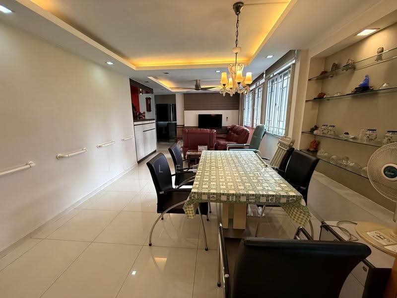 928 Hougang Street 91, 928 Hougang Street 91, Hougang / Punggol / Sengkang, 4 Bedrooms, 1,292 sqft, HDB Flat For Sale, by JW Lee 李健汶, 500286737 - Living Room - PropertyGuru.com.sg