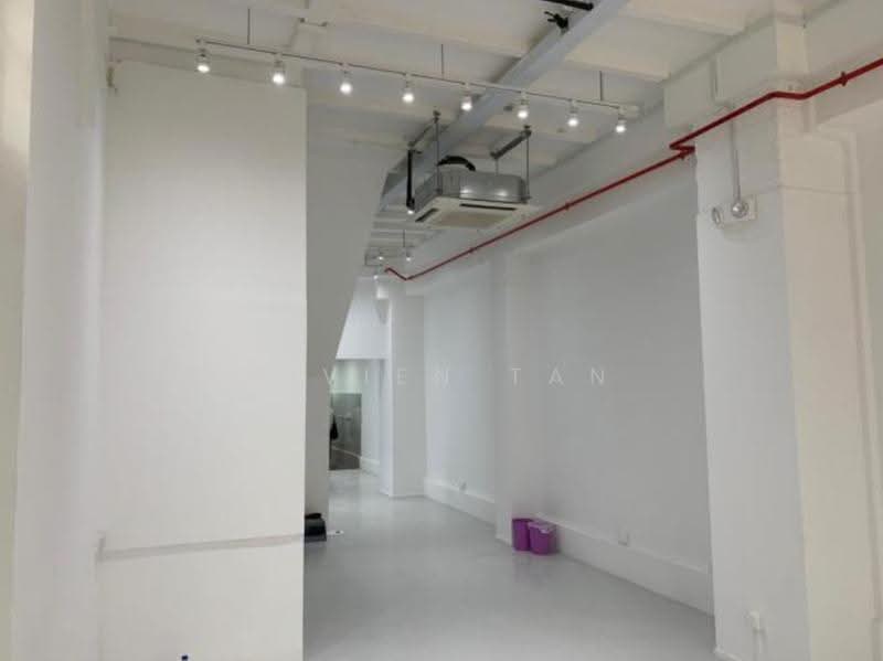 Corner Ground Floor F&B/ Retail @ Tanjong Pagar, Duxton Road/ Craig Road/ Keong Saik Road/ Tras Street, Chinatown / Tanjong Pagar, 1,198 sqft, Food & Beverage For Rent, by Vivien Tan, 500286743 - Interior - CommercialGuru.com.sg