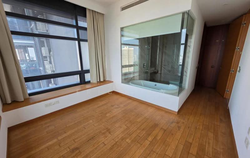 Nouvel 18, 16 Anderson Road, Tanglin / Holland / Bukit Timah, 2 Bedrooms, 1,335 sqft, Condominium For Sale, by Eric Liew, 500286760 - Bathroom - PropertyGuru.com.sg