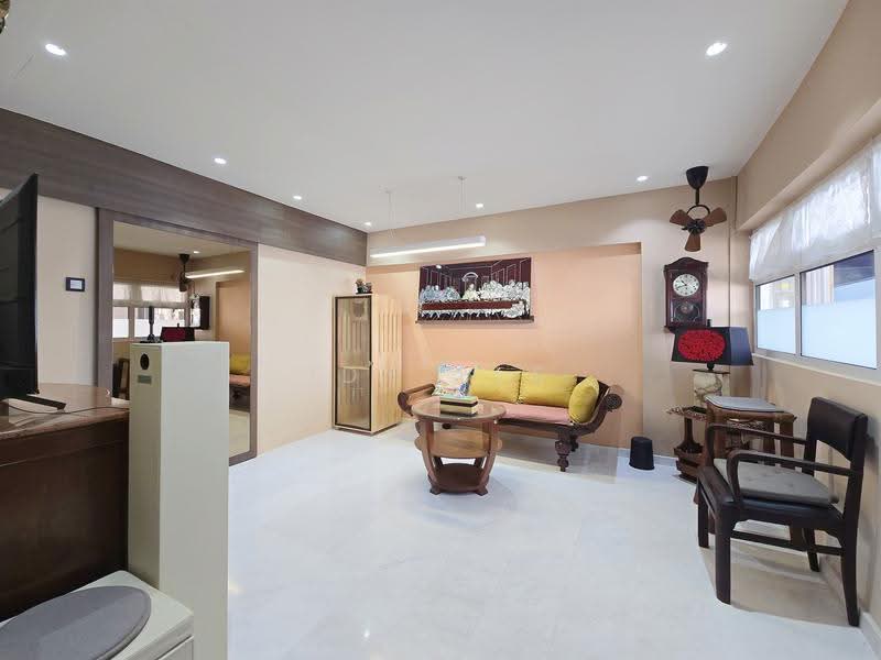 104 Potong Pasir Avenue 1, 104 Potong Pasir Avenue 1, Macpherson / Potong Pasir, 2 Bedrooms, 796 sqft, HDB Flat For Sale, by Idy Tee, 500286766 - Living Room - PropertyGuru.com.sg