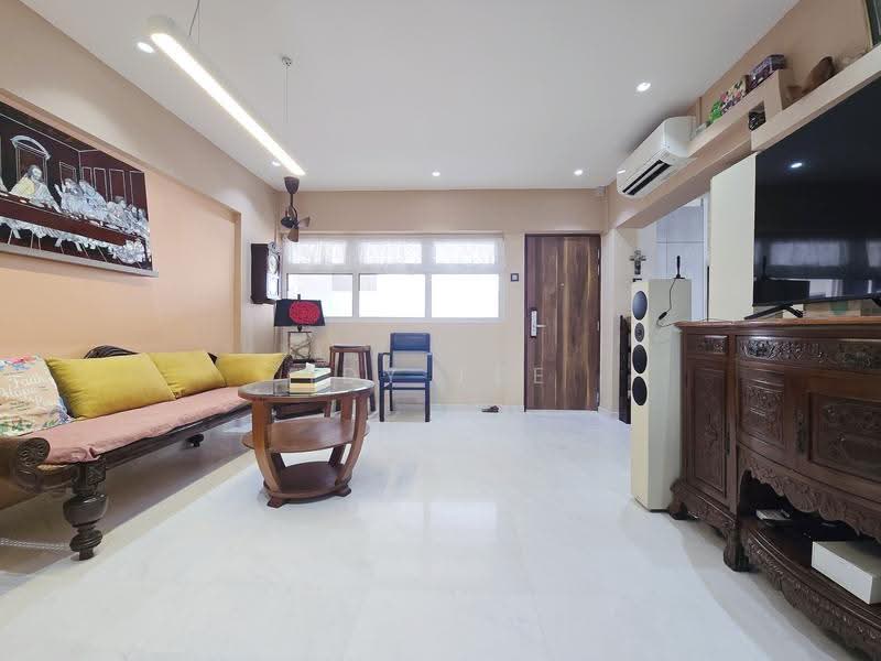 104 Potong Pasir Avenue 1, 104 Potong Pasir Avenue 1, Macpherson / Potong Pasir, 2 Bedrooms, 796 sqft, HDB Flat For Sale, by Idy Tee, 500286766 - Living Room - PropertyGuru.com.sg