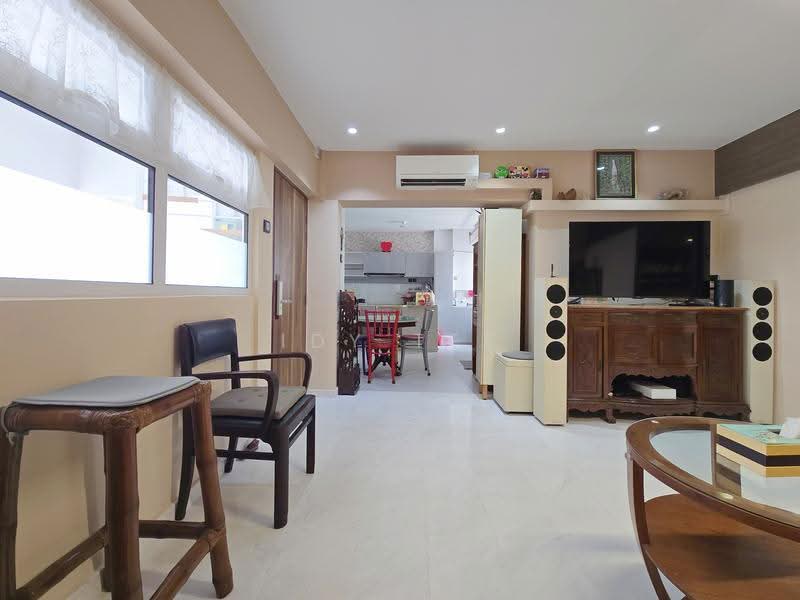 104 Potong Pasir Avenue 1, 104 Potong Pasir Avenue 1, Macpherson / Potong Pasir, 2 Bedrooms, 796 sqft, HDB Flat For Sale, by Idy Tee, 500286766 - Living Room - PropertyGuru.com.sg