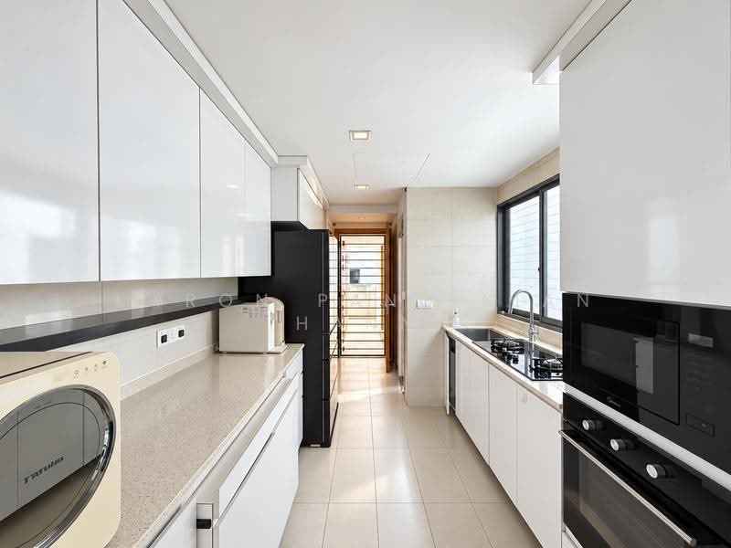Meadows @ Peirce, 626 Upper Thomson Road, Mandai / Upper Thomson, 4 Bedrooms, 1,851 sqft, Condominium For Rent, by Myron Pang Kian Hann, 500286767 - Kitchen - PropertyGuru.com.sg