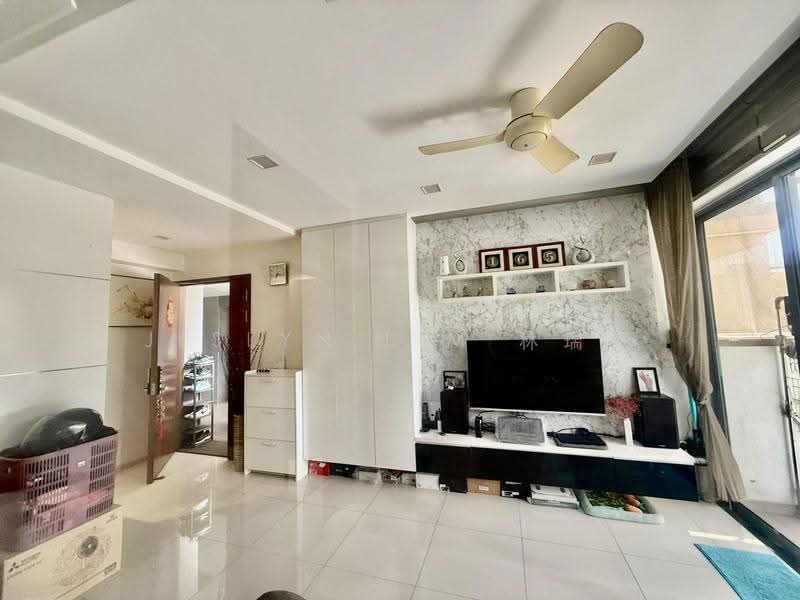 The Visionaire, 200 Canberra Drive, Sembawang / Yishun, 3 Bedrooms, 979 sqft, Condominium For Sale, by Jeslyn Lim 林瑞香, 500286787 - Living Room - PropertyGuru.com.sg