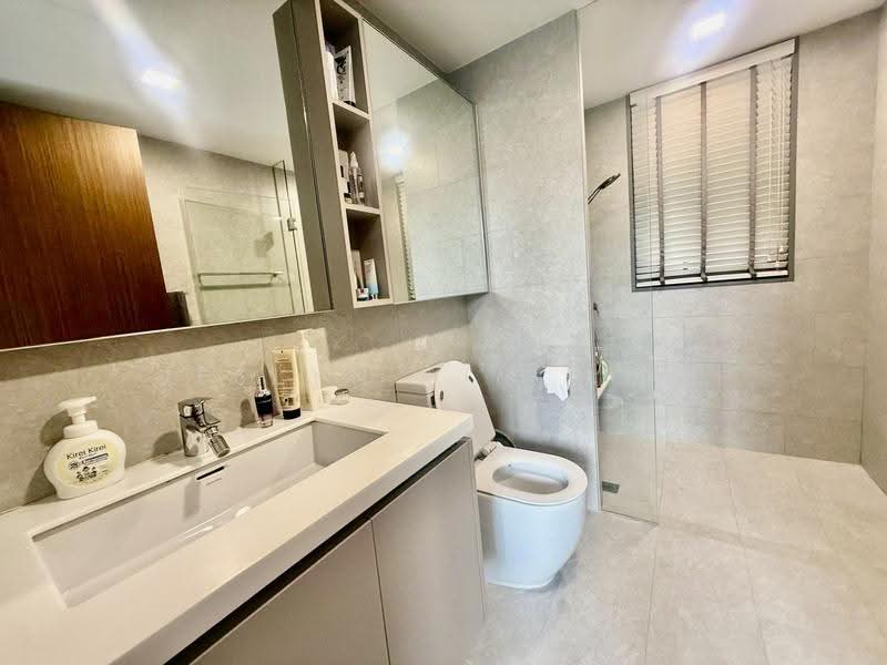 The Visionaire, 200 Canberra Drive, Sembawang / Yishun, 3 Bedrooms, 979 sqft, Condominium For Sale, by Jeslyn Lim 林瑞香, 500286787 - Bathroom - PropertyGuru.com.sg