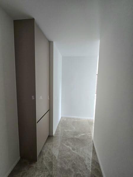 Pinetree Hill, 30 Pine Grove, Clementi Park / Upper Bukit Timah, 3 Bedrooms, 969 sqft, Condominium For Rent, by Sally Ong, 500286789 - Corridor - PropertyGuru.com.sg
