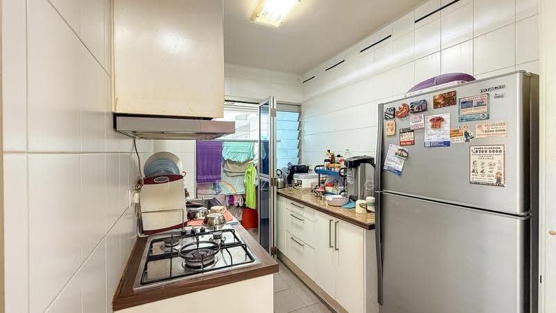 571 Choa Chu Kang Street 52, 571 Choa Chu Kang Street 52, Dairy Farm / Bukit Panjang / Choa Chu Kang, 2 Bedrooms, 721 sqft, HDB Flat For Sale, by Joe Zhang, 500286793 - Kitchen - PropertyGuru.com.sg