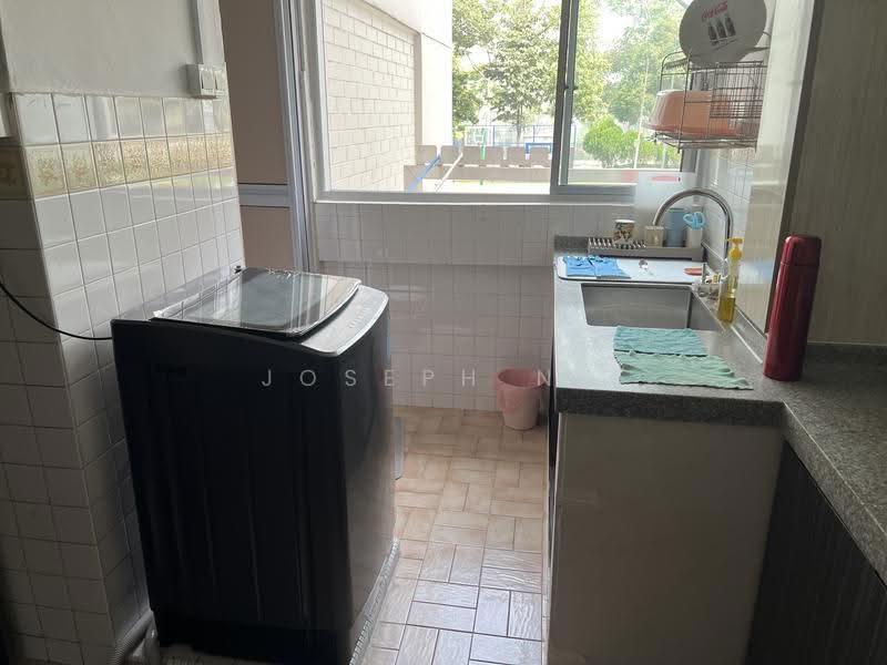 333 Ubi Avenue 1, 333 Ubi Avenue 1, Eunos / Geylang / Paya Lebar, Room Rental, 137 sqft, HDB Flat For Rent, by Joseph Ng, 500286797 - Kitchen - PropertyGuru.com.sg