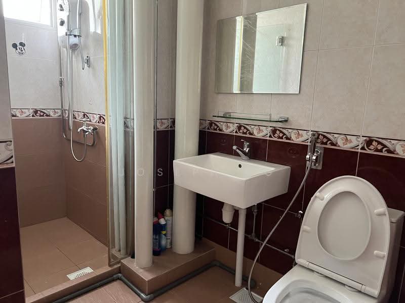 333 Ubi Avenue 1, 333 Ubi Avenue 1, Eunos / Geylang / Paya Lebar, Room Rental, 137 sqft, HDB Flat For Rent, by Joseph Ng, 500286797 - Bathroom - PropertyGuru.com.sg