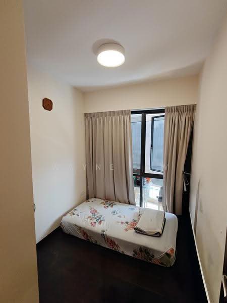Amber Skye, 8 Amber Road, East Coast / Marine Parade, 3 Bedrooms, 1,335 sqft, Apartment For Sale, by Wayne Law, 500286801 - Bedroom - PropertyGuru.com.sg
