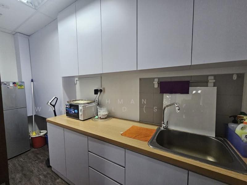 MOVE IN READY: Pantech Business Hub Prime B2 Space, 194 Pandan Loop, Buona Vista / West Coast / Clementi New Town, 2,250 sqft, Factory / Workshop (B2) For Rent, by MONICA, 500286803 - Pantry - CommercialGuru.com.sg