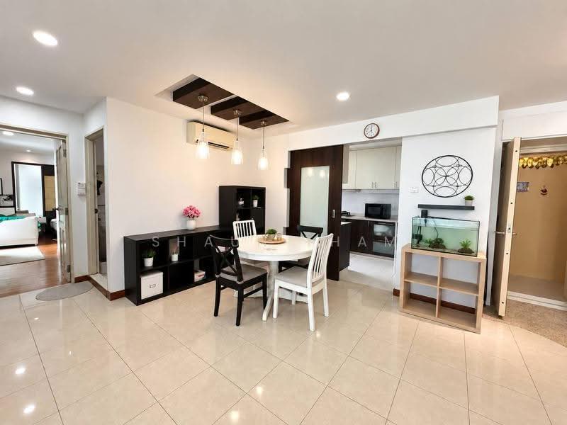 158D Rivervale Crescent, 158D Rivervale Crescent, Hougang / Punggol / Sengkang, 3 Bedrooms, 1,194 sqft, HDB Flat For Sale, by Shaun Tham, 500286804 - Dining Room - PropertyGuru.com.sg