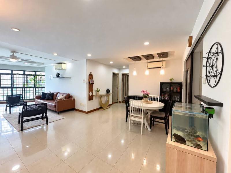 158D Rivervale Crescent, 158D Rivervale Crescent, Hougang / Punggol / Sengkang, 3 Bedrooms, 1,194 sqft, HDB Flat For Sale, by Shaun Tham, 500286804 - Living Room - PropertyGuru.com.sg