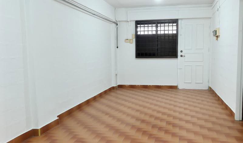 21 Ghim Moh Road, 21 Ghim Moh Road, Tanglin / Holland / Bukit Timah, 2 Bedrooms, 700 sqft, HDB Flat For Sale, by Mark Sham, 500286812 - Living room - PropertyGuru.com.sg