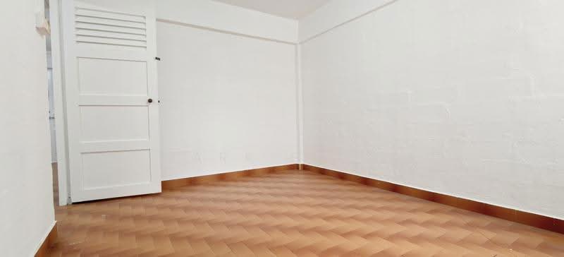 21 Ghim Moh Road, 21 Ghim Moh Road, Tanglin / Holland / Bukit Timah, 2 Bedrooms, 700 sqft, HDB Flat For Sale, by Mark Sham, 500286812 - Room 2 - PropertyGuru.com.sg