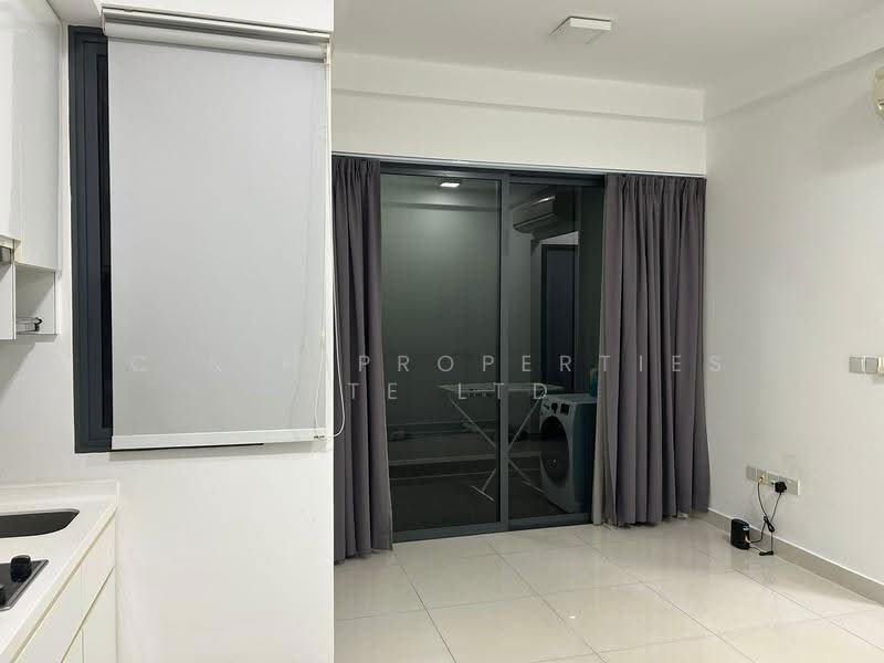 Silverscape, 39 LORONG 32 GEYLANG, Eunos / Geylang / Paya Lebar, 2 Bedrooms, 602 sqft, Apartment For Rent, by Josephine, 500286816 - Living Room - PropertyGuru.com.sg