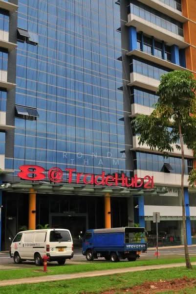 Tradehub 21, 18 Boon Lay Way, Boon Lay / Jurong / Tuas, 300 sqft, Light Industrial (B1) For Rent, by Ronda Tham, 500286818 - CommercialGuru.com.sg