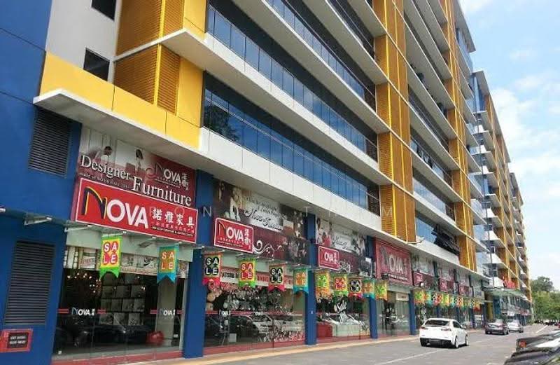 Tradehub 21, 18 Boon Lay Way, Boon Lay / Jurong / Tuas, 300 sqft, Light Industrial (B1) For Rent, by Ronda Tham, 500286818 - CommercialGuru.com.sg