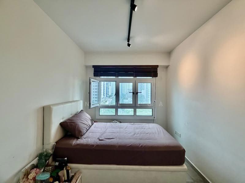 10A Boon Tiong Road, 10A Boon Tiong Road, Alexandra / Commonwealth, 2 Bedrooms, 990 sqft, HDB Flat For Sale, by Angie Lua, 500286823 - Bedroom - PropertyGuru.com.sg